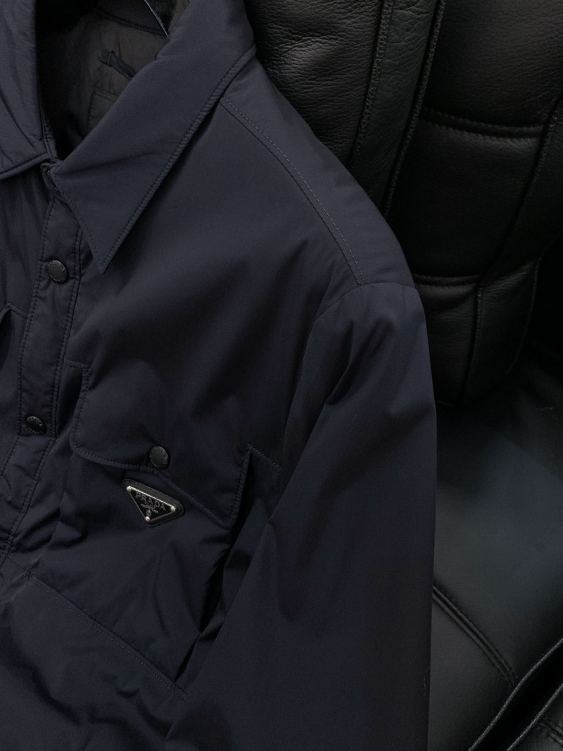 Pra*a outwear